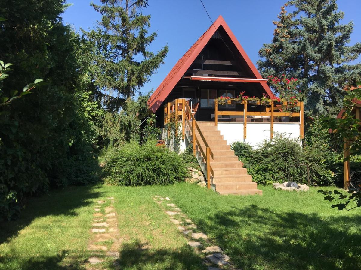 Wooden Apartman Prémium Jacuzzival Alsóörs Exterior foto